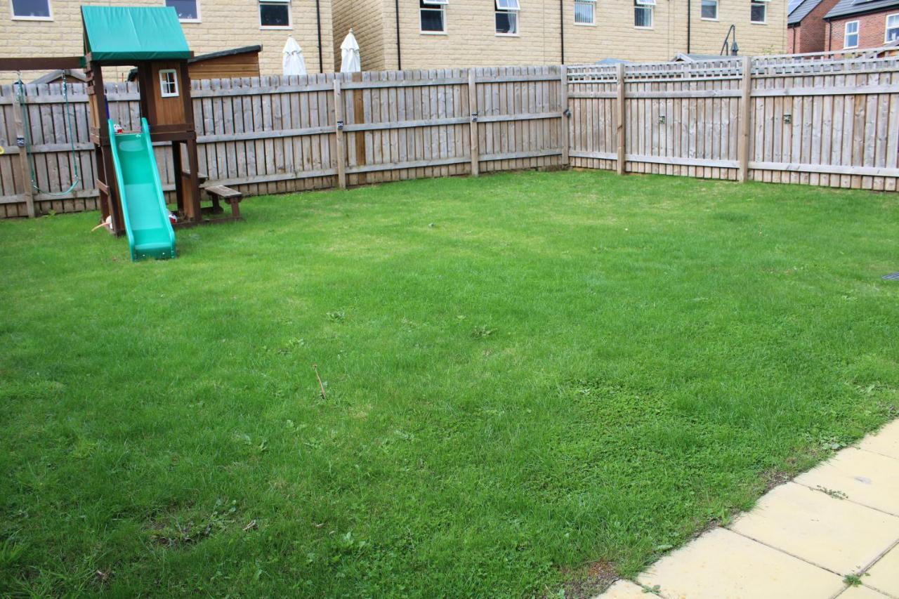 Haven - Spacious Luxury Home Perfect For Families, Couples And Contractors! 5Mins To Xscape And Junction 32! Castleford Zewnętrze zdjęcie