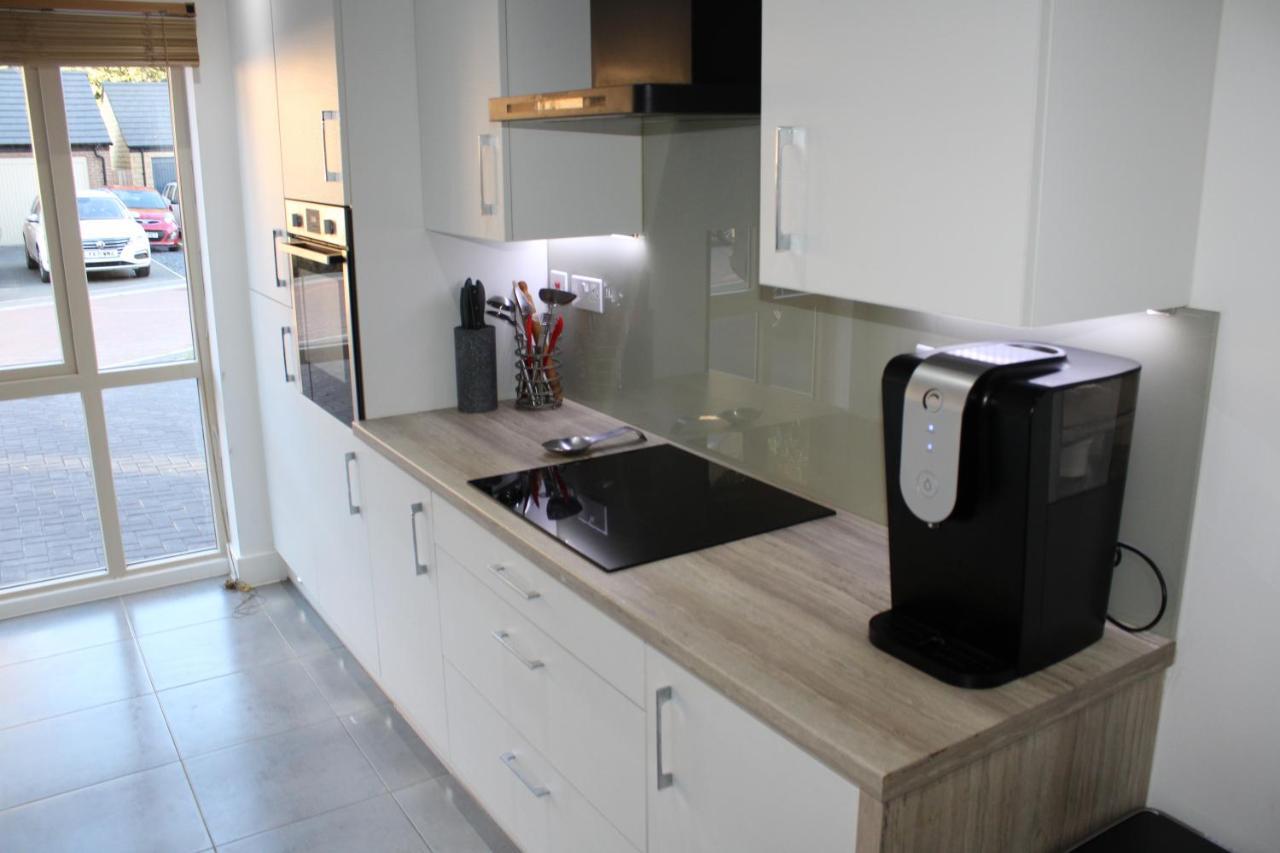 Haven - Spacious Luxury Home Perfect For Families, Couples And Contractors! 5Mins To Xscape And Junction 32! Castleford Zewnętrze zdjęcie