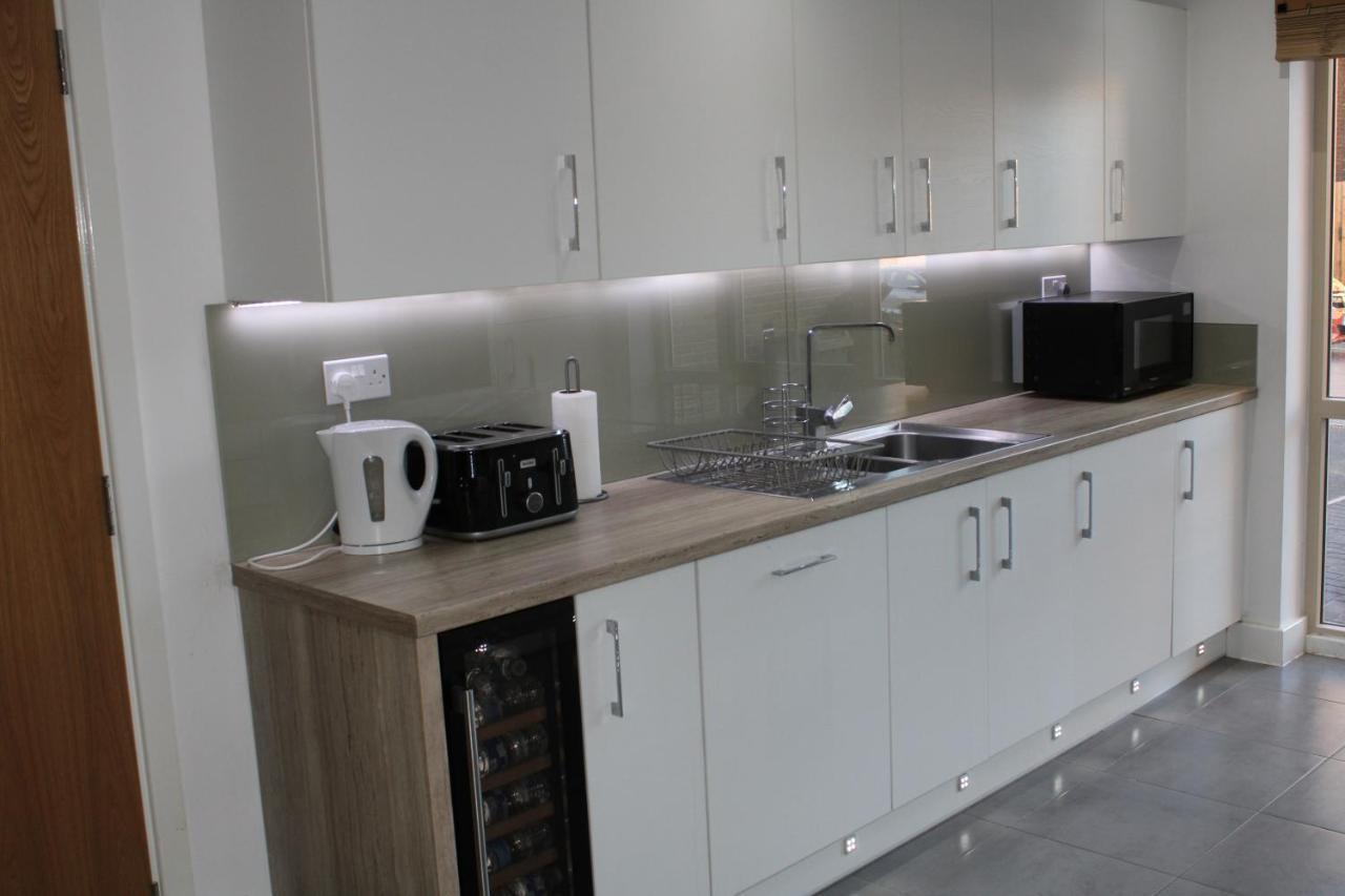 Haven - Spacious Luxury Home Perfect For Families, Couples And Contractors! 5Mins To Xscape And Junction 32! Castleford Zewnętrze zdjęcie