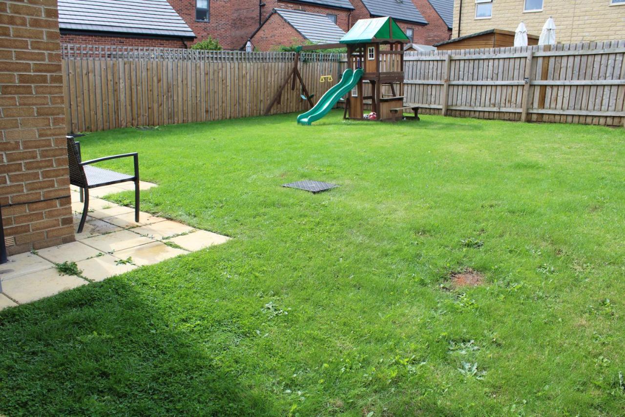 Haven - Spacious Luxury Home Perfect For Families, Couples And Contractors! 5Mins To Xscape And Junction 32! Castleford Zewnętrze zdjęcie